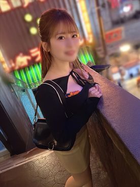 優梨まいな